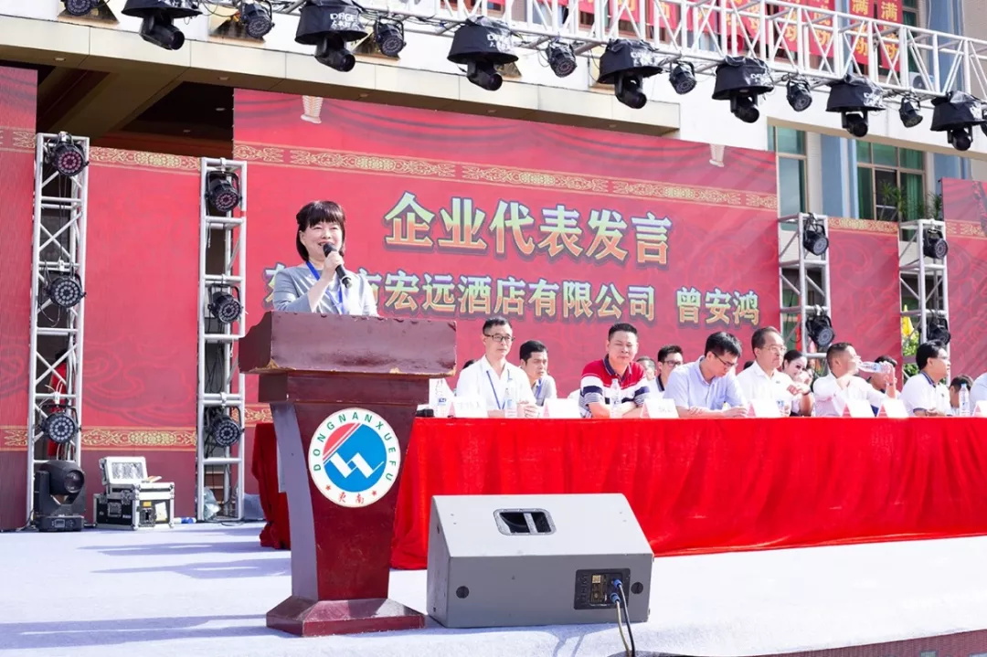 又在茂名威了一把，第三届技能节大赛现场让企业高管鼓掌称绝，连政府单位都来我校招人(图6)