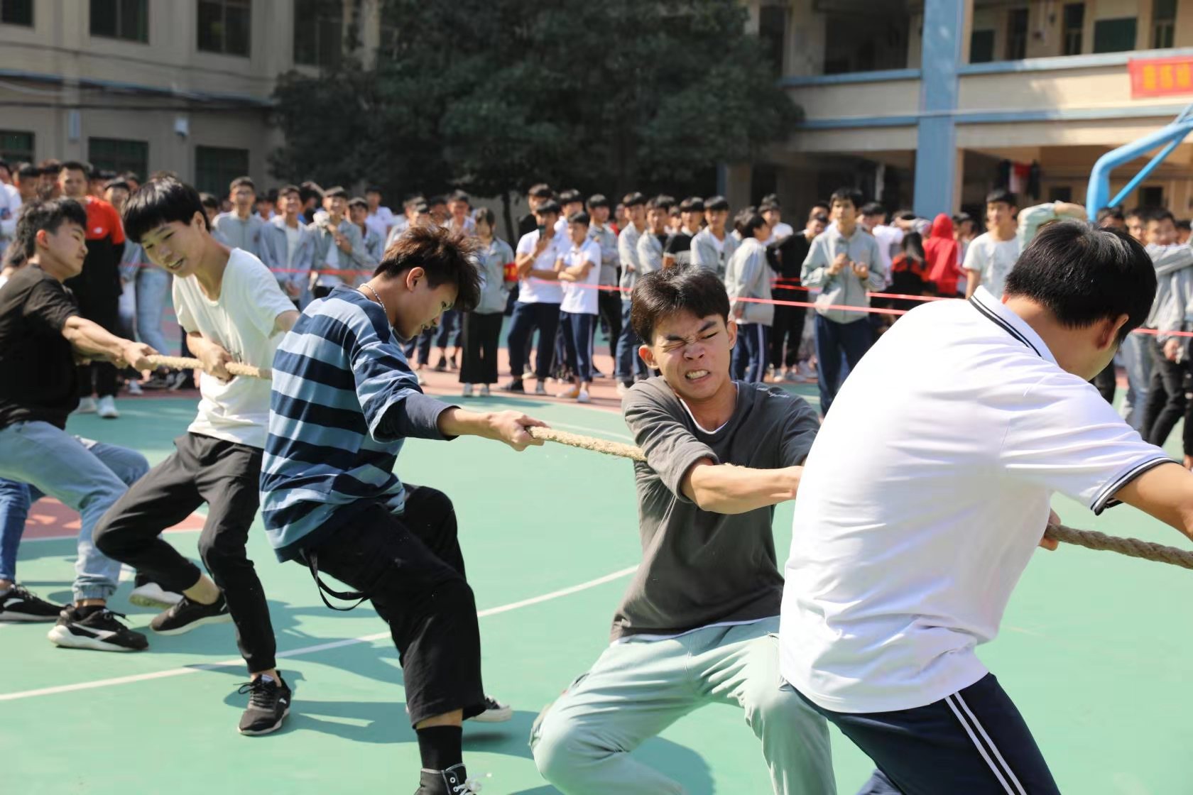 校运会回顾丨运动不止,生命不息;青春飞扬,不负韶华!(图51) 校运会回顾丨运动不止,生命不息;青春飞扬,不负韶华!(图51)