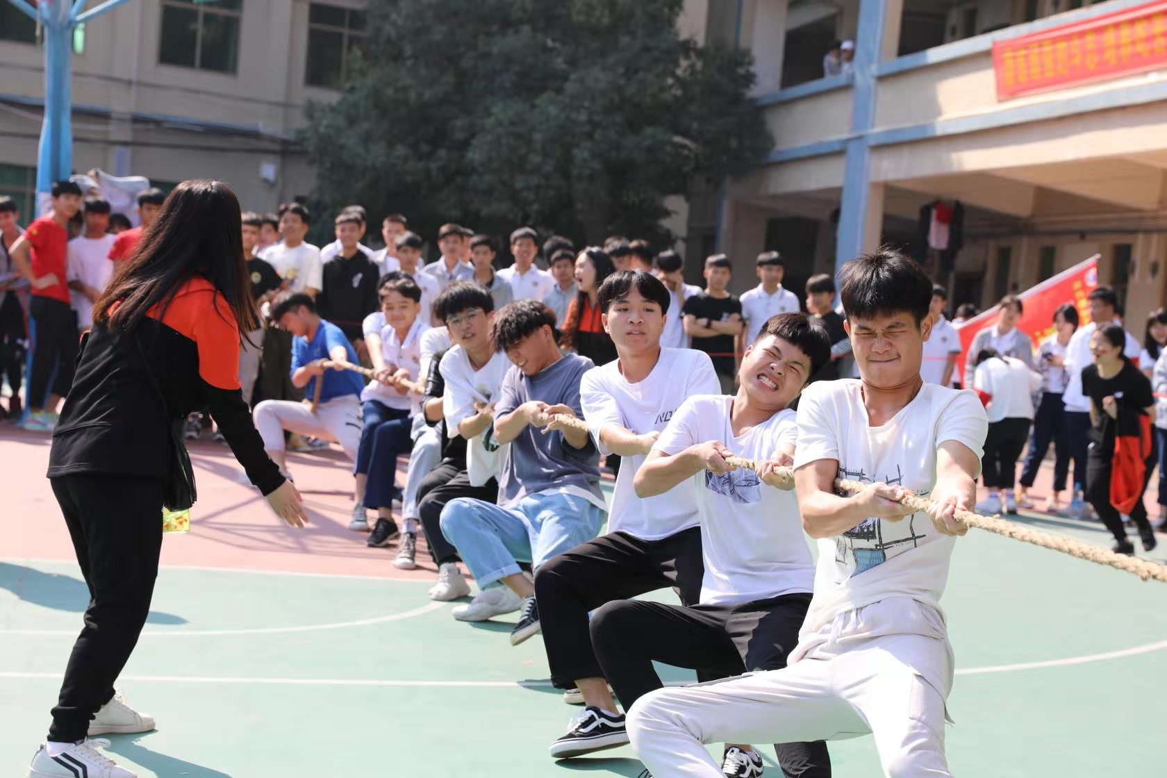 校运会回顾丨运动不止,生命不息;青春飞扬,不负韶华!(图52) 校运会回顾丨运动不止,生命不息;青春飞扬,不负韶华!(图52)