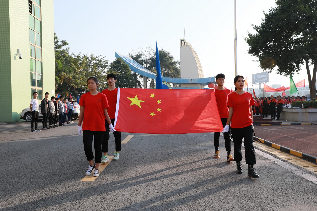 校运会回顾丨运动不止,生命不息;青春飞扬,不负韶华!(图3) 校运会回顾丨运动不止,生命不息;青春飞扬,不负韶华!(图3)